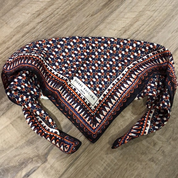 PIERRE BACCARA PARIS Vintage Silk Scarf - Picture 5 of 8